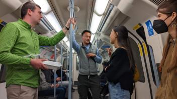 Tube